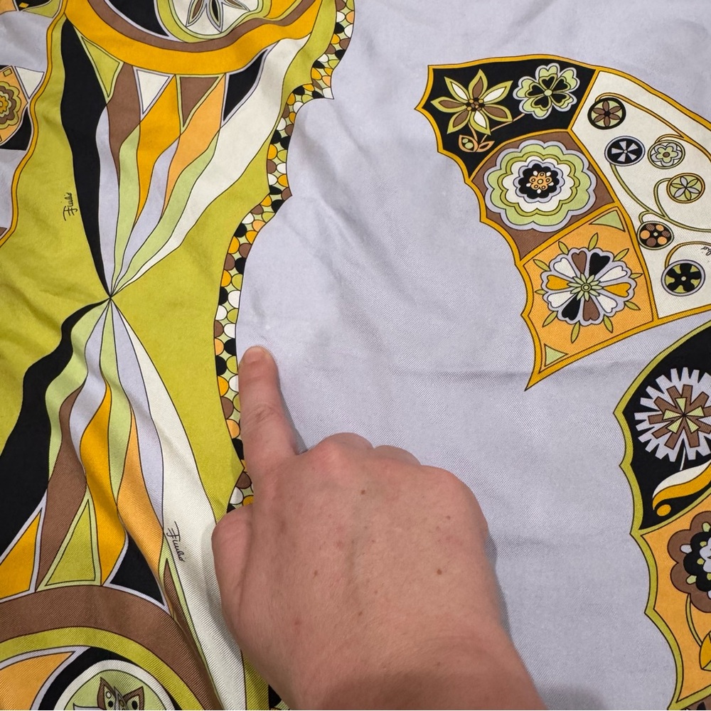 Emilio Pucci Butterfly In Motion Silk Square Scarf - Picture 5 of 8
